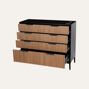 Noir Tambour Styling Station